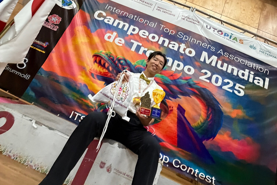 2025 World Spintop Contest「アーティスティック部門」で第1位を獲得しました【マジック＆ジャグリングサークル　Jack-o'-Lantern】